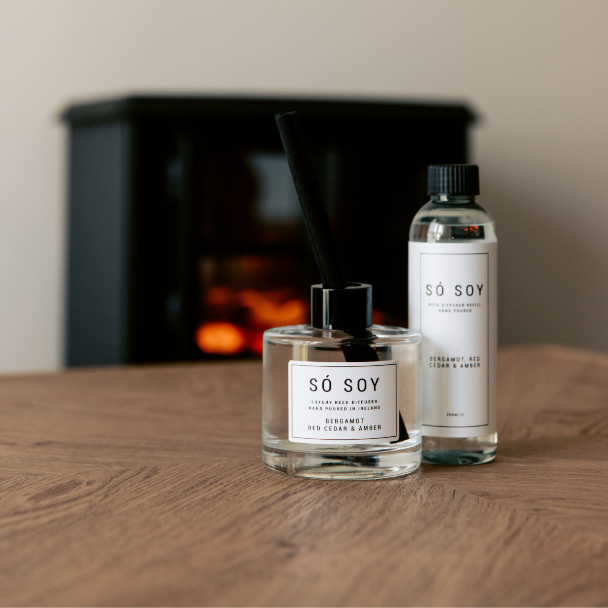 Bergamot, Red Cedar & Amber Só Soy Reed Diffuser Refill Bottle