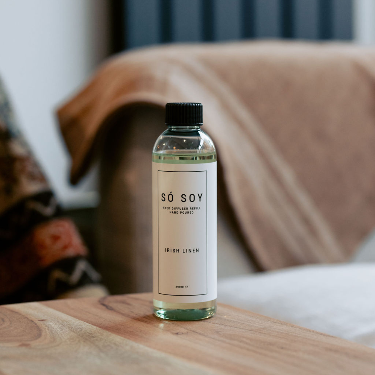 Irish Linen Só Soy Reed Diffuser Refill Bottle