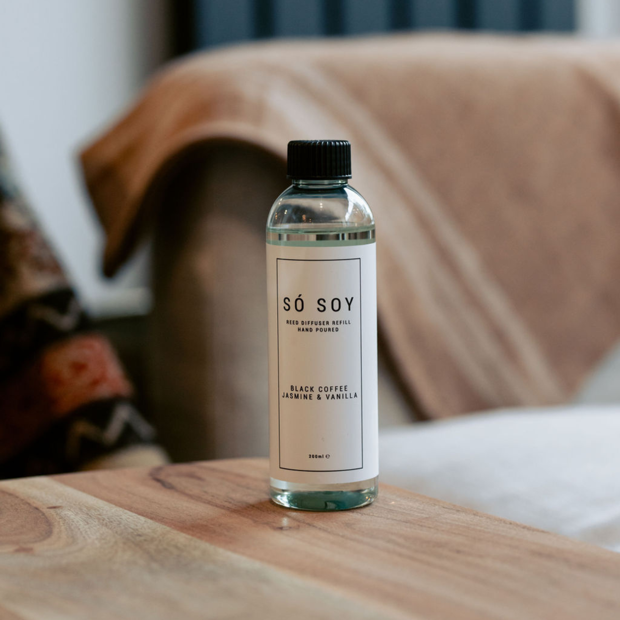 Black Coffee, Jasmine & Vanilla Só Soy Reed Diffuser Refill Bottle