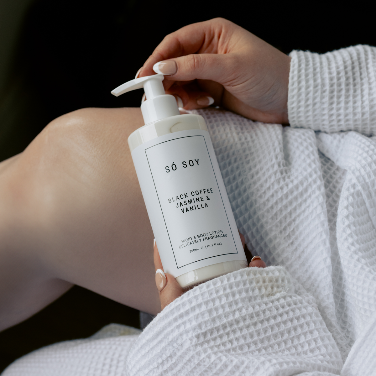 Só Soy Black Coffee, Jasmine & Vanilla Hand & Body Lotion 300ml