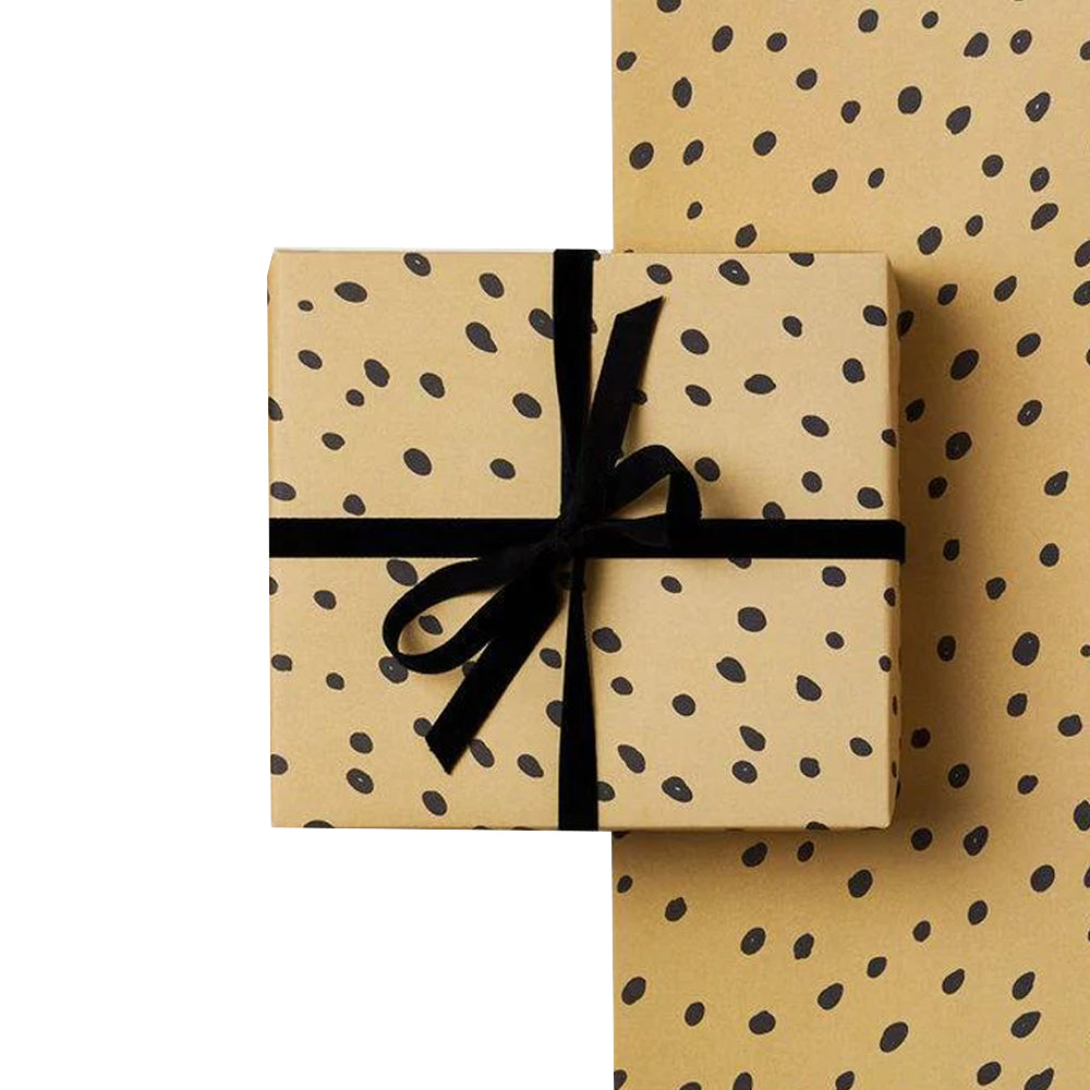 Kinshipped Dotty Gift Wrap Hazelnut Só Soy 