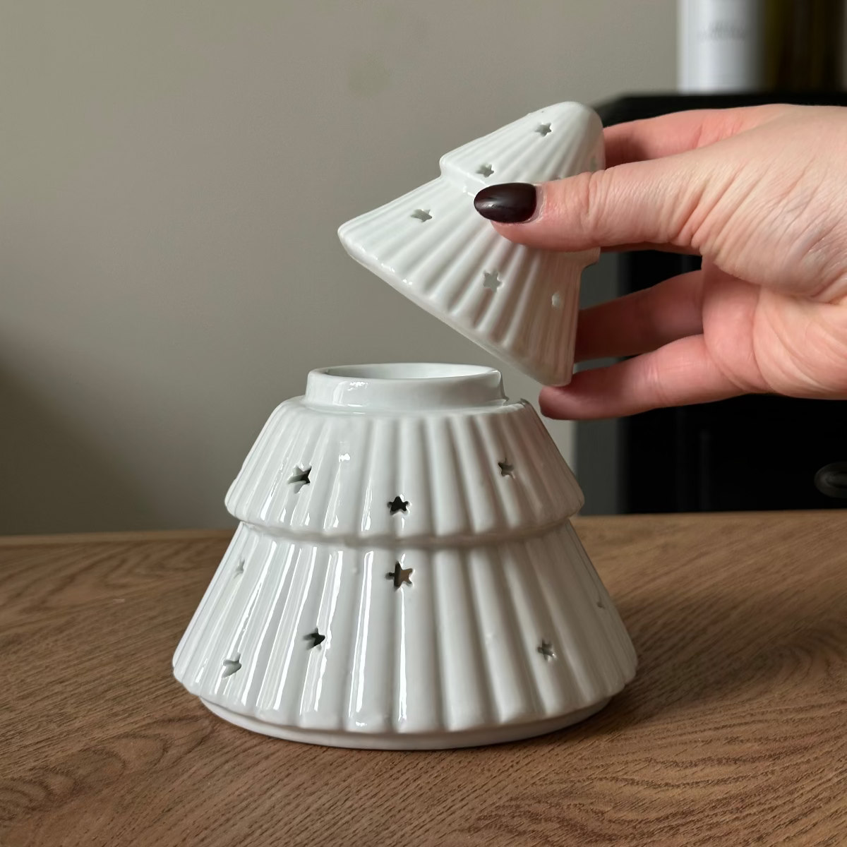 Só Soy Christmas Tree Wax Warmer by Só Soy 