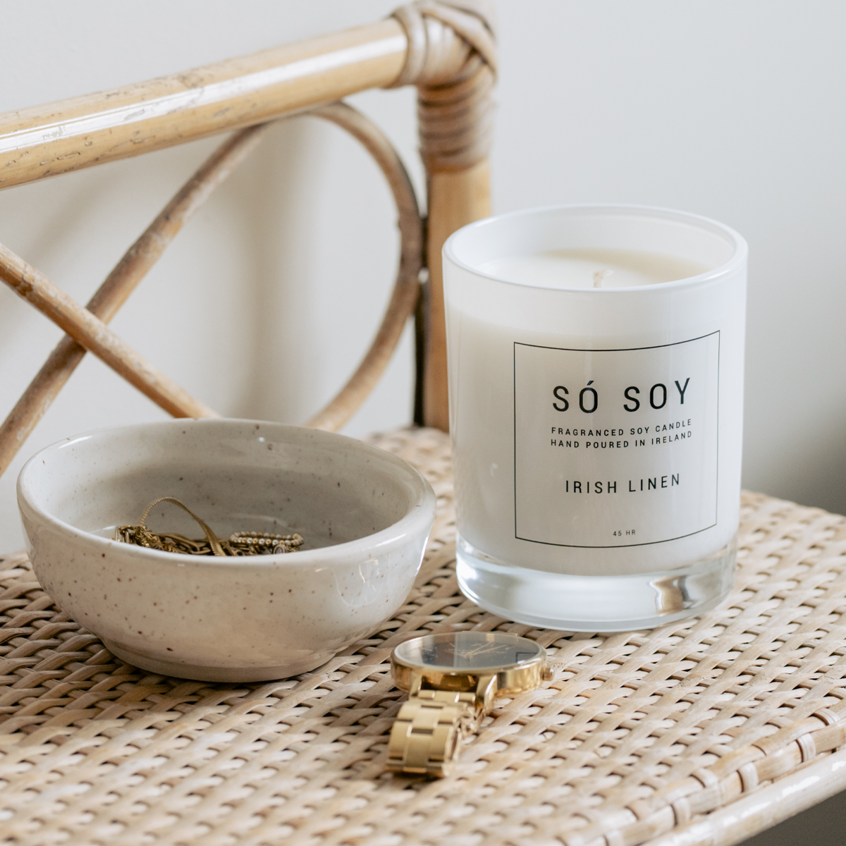 Só Soy Irish Linen Candle